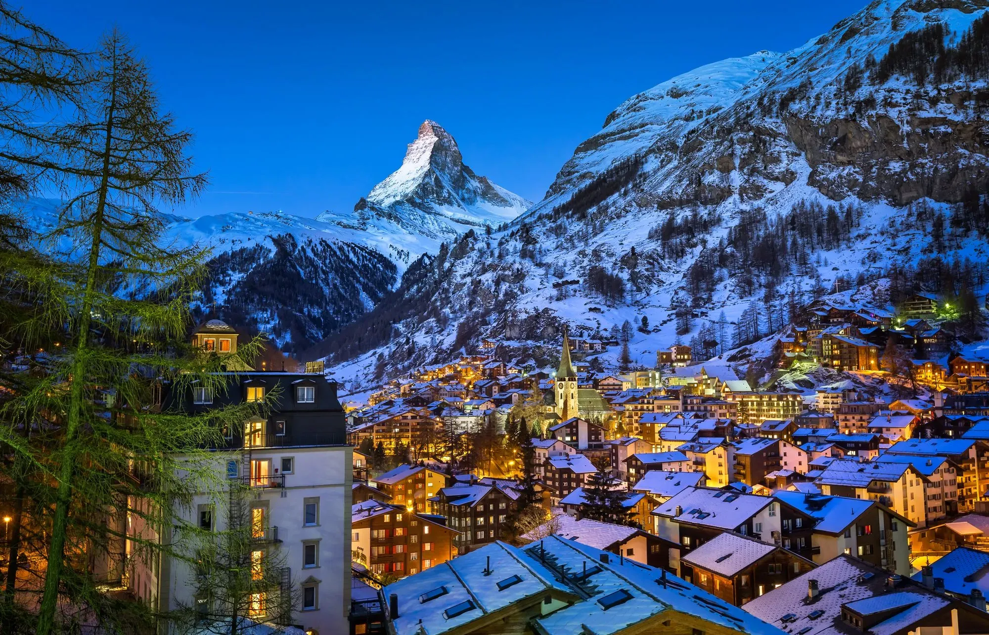 Best eSIM for Switzerland Travel 2026: Stay Connected with NexaEsim