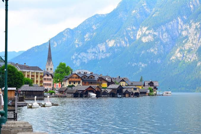 Best eSIM for Austria Travel 2026 — NexaEsim