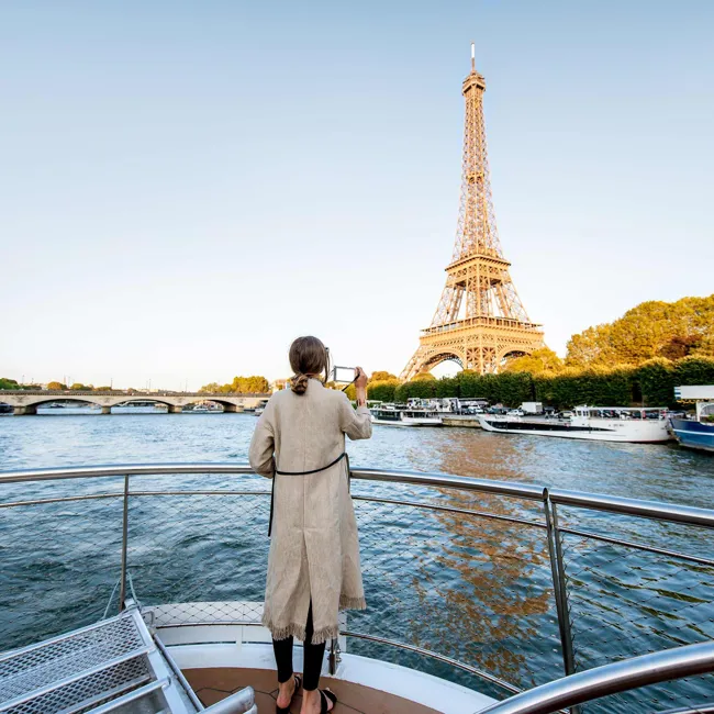 cruise river seine paris france